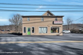 410 N Main St, Moscow, PA 18444