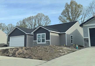 14824 Verona Lakes Passage, Fort Wayne, IN 46814