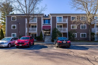 7 Post Oak Ln Unit 4, Natick, MA 01760