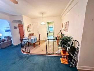 6940 Yellowstone Blvd Unit 510, Forest Hills, NY 11375