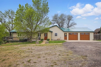 18977 Black Angus Ln, Belle Fourche, SD 57717