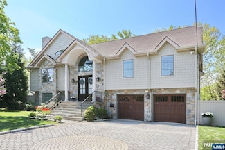 36 Sherwood Ave, Englewood Cliffs, NJ 07632