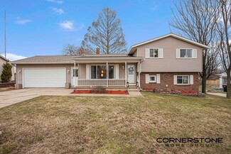 3670 Cordes Ave NW, Comstock Park, MI 49321