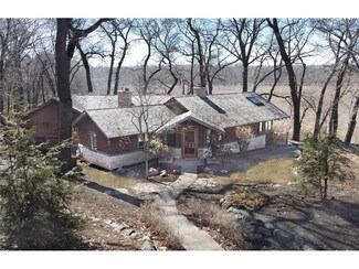 85 Birch Bluff Rd, Excelsior, MN 55331