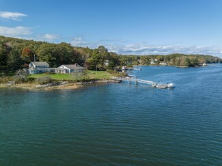 306 E Side Rd, Boothbay, ME 04537