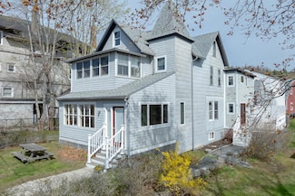 6 Sea St, Mount Desert, ME 04660