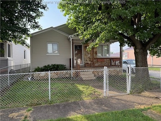 448 18th St, Dunbar, WV 25064