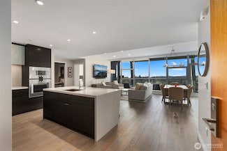 188 Bellevue Way NE Unit 1806, Bellevue, WA 98004