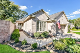 22 E Sienna Place, Spring, TX 77382