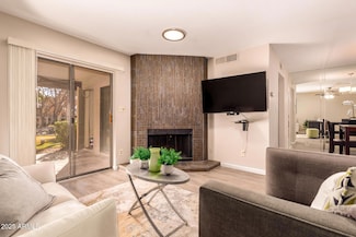 9460 N 92nd St Unit 119, Scottsdale, AZ 85258