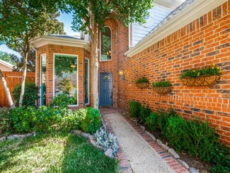 3819 Azure Ln, Addison, TX 75001