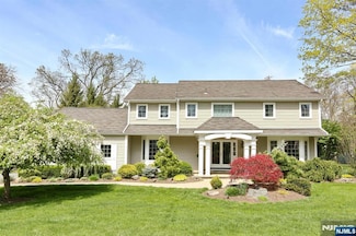 85 Buckhaven Hill, Upper Saddle River, NJ 07458