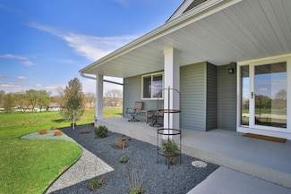 1975 13th St NW, Faribault, MN 55021
