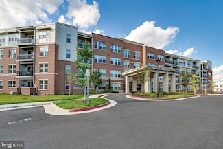 10755 Fairgrounds Dr Unit 326, Fairfax, VA 22030