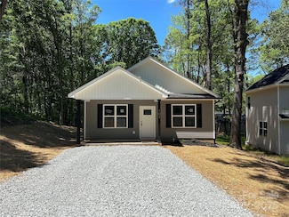 10 Marble St, Polkton, NC 28135
