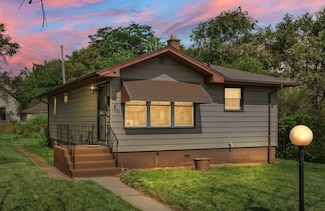 1532 Hayes St, Gary, IN 46404