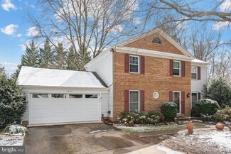 12547 Pinecrest Rd, Herndon, VA 20171
