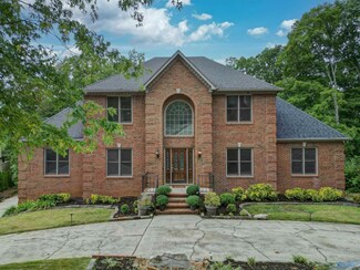 1624 Chandler Rd SE, Huntsville, AL 35801
