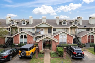 4901 Floyd St Unit 11, Houston, TX 77007