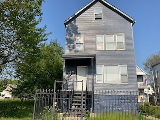 8205 S Houston Ave, Chicago, IL 60617