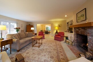 206 Robert Young Rd, Starksboro, VT 05487