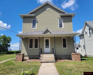 119 5th Ave, Minnesota Lake, MN 56068