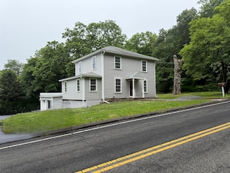 439 New Hanover Ave, Meriden, CT 06451