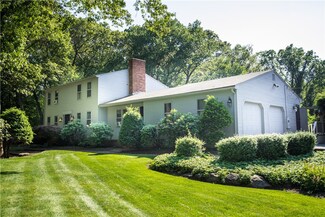 80 Sunset Dr, East Greenwich, RI 02818
