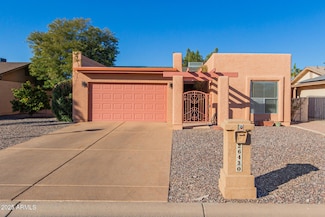 26430 S Pinewood Dr, Sun Lakes, AZ 85248