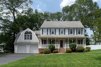 7 Littlefield Rd, Milford, MA 01757