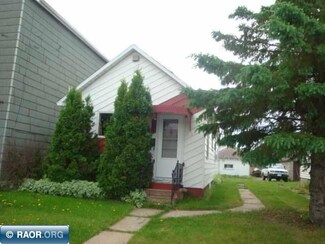 25 W 3rd Ave N, Aurora, MN 55705
