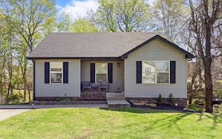 189 Whitehall Dr, Clarksville, TN 37042