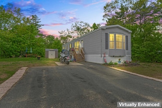 74 Pineland Park Rd, Milton, NH 03851