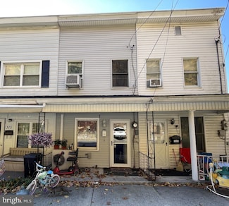 317 W Mahanoy Ave, Girardville, PA 17935