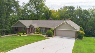 1171 Pine Haven Dr, Morristown, TN 37814