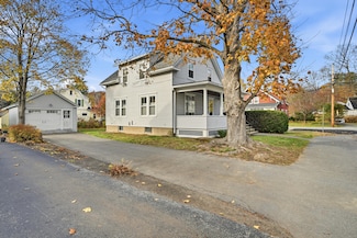 6 Glenwood Ave, Augusta, ME 04330