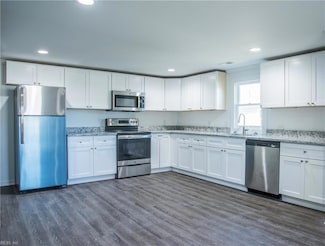 336 N 4th St, Suffolk, VA 23434