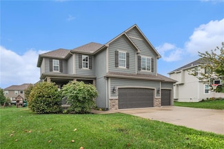 25179 W 148th Place, Olathe, KS 66061