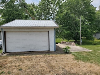 60 New St, Georgetown, OH 45121