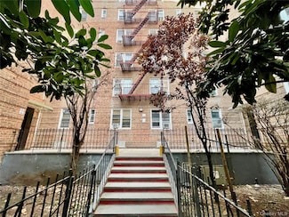 134-33 Blossom Ave Unit 3B, Flushing, NY 11355