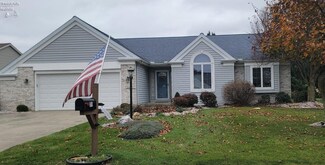 79 Lisa Ann Dr Unit 79, Fremont, OH 43420