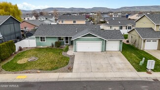 509 Chelan Ave, Moxee, WA 98936
