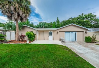 160 Suncrest Dr, Safety Harbor, FL 34695
