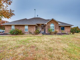 881 Ebenezer Rd, Palmer, TX 75152
