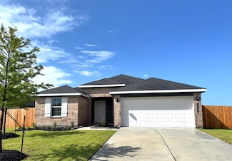 1744 Lilypad Dr, Pearland, TX 77511