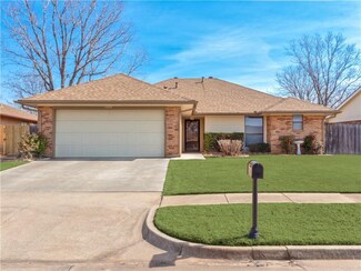 1020 Hunters Glen Cir, Edmond, OK 73012