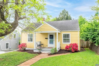 1210 Meriwether St, Charlottesville, VA 22902