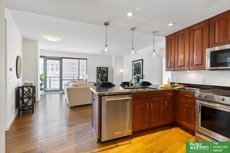 200 S 31st Ave Unit 4414, Omaha, NE 68131
