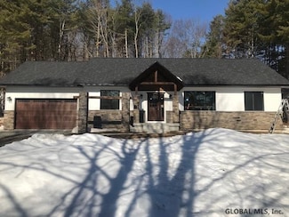 43 Locust Ridge Dr, Corinth, NY 12822