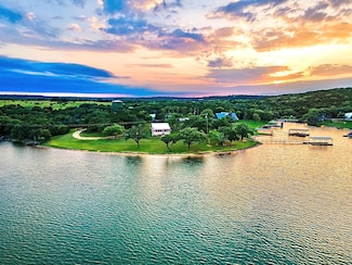 5005 Kingdom Dr, Graham, TX 76450